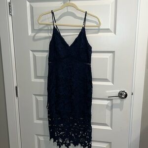 ASTR the label navy blue midi length dress